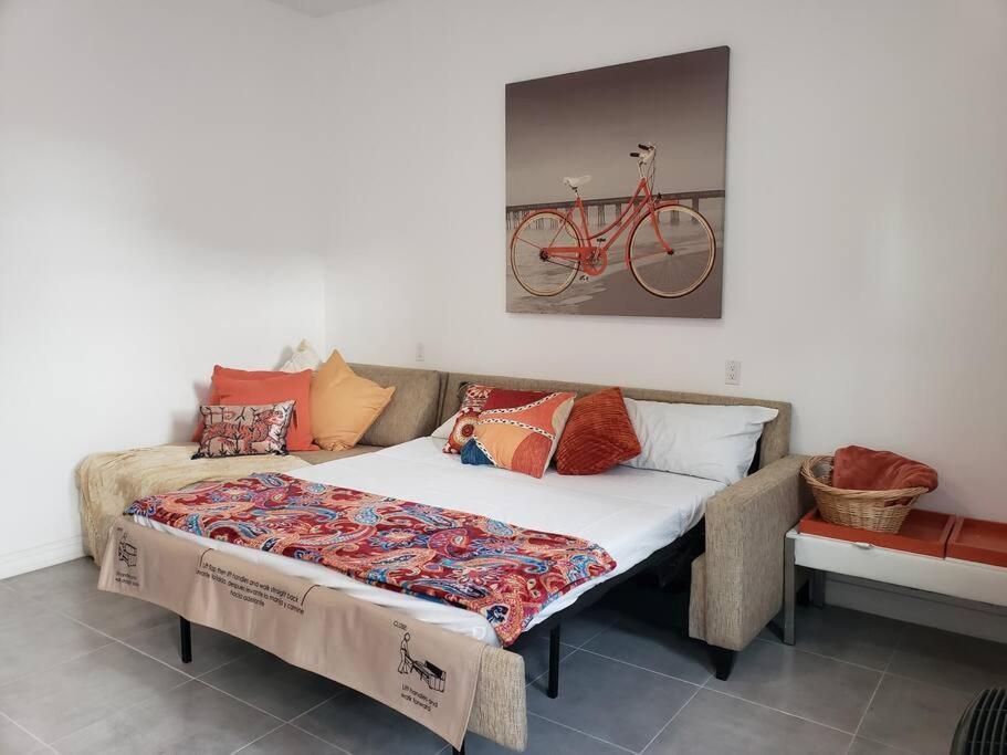 2 Br/ 1 Ba Home, Sleeps 10, 1 Min Walk To Rosarito Beach Exterior foto